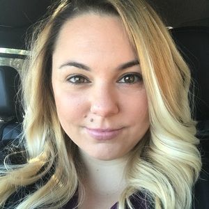 Meet your Posher, Natalie